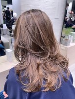 ステア ケース(stair case)&nbsp;【NATASHA】銀座レイヤーカット/20代/30代/40代/50代