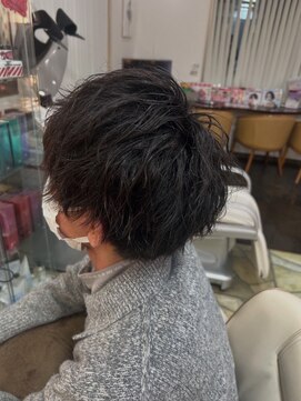 ヘアーメイクフィールヒルズ(FEEL HILLS) スパイラルパーマ