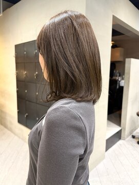 ヘアー アイス ルーチェ(HAIR ICI LUCE) オリーブグレージュ/ミディアムレイヤー/フェイスレイヤー/星