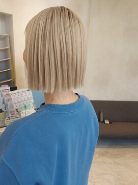 カムバイネオリーブ 溝の口店(Cam by neolive) ☆・きりっぱなしボブ・ダブルカラー・ミルクティーベージュ☆