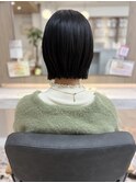 顎ライン◎切っぱなしボブでイメチェンしませんか？