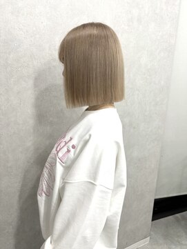 フランチェスカドットボブ(francesca.bob) 《別所好葉》 ハイトーンボブ