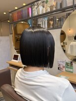 マイン(MINe)&nbsp;ぱつっと切りっぱなしボブ