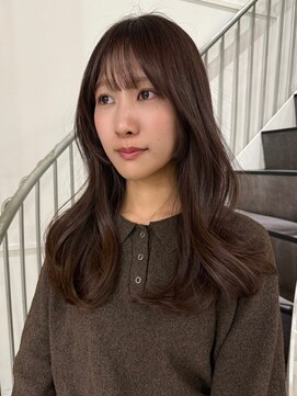 アトレ 梅田店(attrait) ロングヘアをブラウンで上品に。カット×カラー×トリートメント