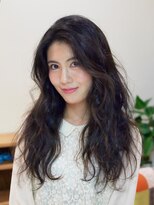 グリーン ヘアアンドビューティー(GREEN Hair&Beauty)&nbsp;黒髪ロングもパーマで軽く！