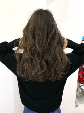 ナイン 麻布十番(NINE) ミルクティアッシュブラウン・ヘルシーレイヤー