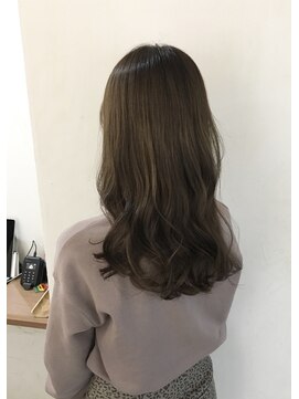 ロロン 代々木八幡(LORONG) ハイトーングレージュ