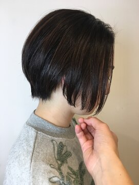 チアー(Cheer) ショートボブ