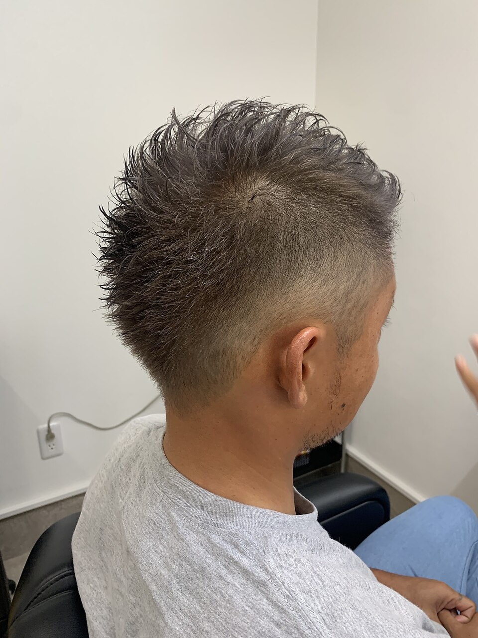 ソフトモヒカン：L081492260｜カッティングステージパルジュ(Cutting
