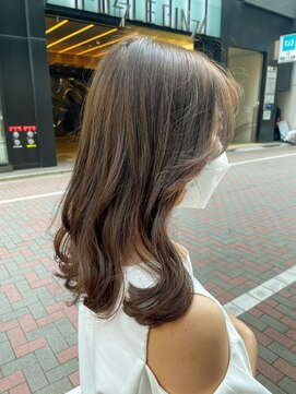リソ 銀座(RISO) 【20代・30代】カーキベージュカラー【RISO銀座】