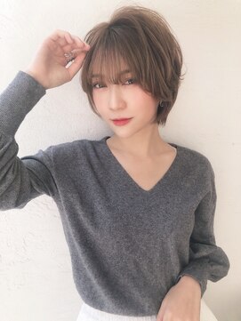 オーロ 西大寺店(ORO) シースルーバングが可愛いゆるふわショート