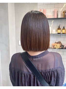 ロビン アンド ダルク(robin&darc) ぷつっとストレートボブ×縮毛矯正【髪質改善】