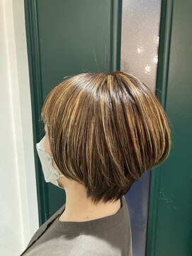 キー(KEY) くびれショート