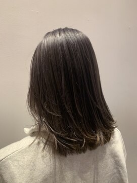 パイレーツ(Pirates Ushiwakamaru Style) 艶感グレージュヘア