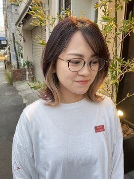 ヘアーシグネチャー(Hair Signature) 20代/30代/小顔/大人可愛い/ミディアム/インナーカラー