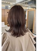 くびれレイヤーロング外はねミディアム
