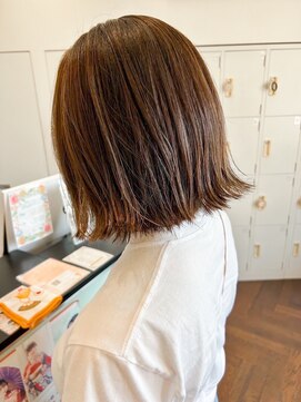 アパカバール 鳳店(Apa kabar) ボブ