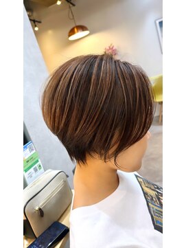 アグ ヘアー ナッツ 秦野店(Agu hair nuts) 20代30代40代 ゆったりくびれが可愛い トレンドショート◎秦野