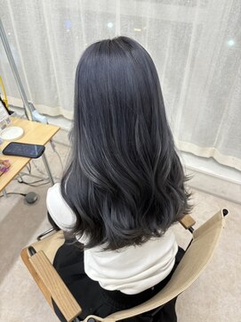 フルールバイアヴァンスクロス(Flulu by avance. cross) 夏カラー、ブリーチカラー、東梅田