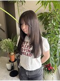 オリーブグレージュ/ブリーチカラー/レイヤーカット