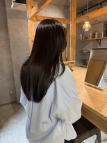 リット(lit)&nbsp;後ろから見てもまとまるレイヤーカット