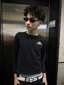 オルカ(ORCA) 短髪パーマ スパイキーショート ピンパーマ【五嶋響】