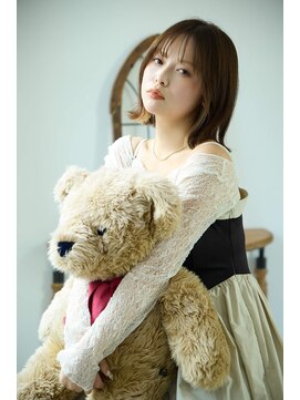 トラ バイ プティパ(Tora by petit pas) 切りっぱなし外はねボブ