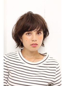 アワーズ 南青山(Our's) ホワイトグレージュ/チェリーブラウン/ミニウルフ[南青山]