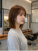 切りっぱなしミディアムボブ