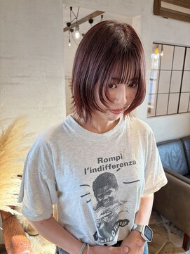 ジリー(gilly) 【gilly】cherry red × layer bob
