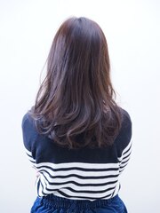 透明感を出した髪色で☆大人可愛く表現☆