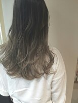 エイミー(Aimee)&nbsp;Aimee 透け感グレージュグラデーション