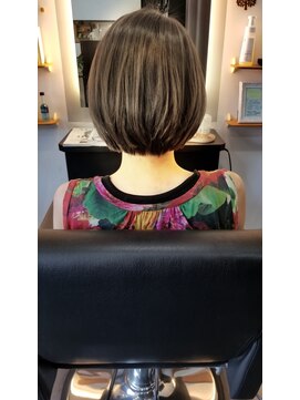 エルアリビオ(el Alivio) ハイトーン☆『ブルーアッシュ』