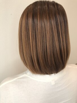 リノア(LINOAH) サロンスタイル