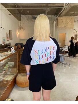 ミン(MIN) ぱつんとミディアム