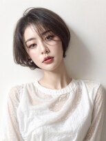 ワイワイ甲子園(wywy.)&nbsp;くびレイヤーエモージュ斜めバングイメチェン愛されショート