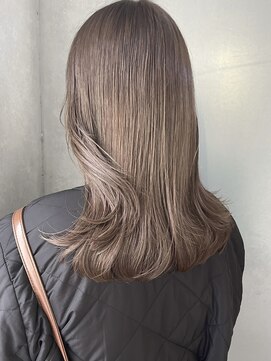 ローネス(LONESS) 明るめなトーンで可愛いグレージュカラー◎