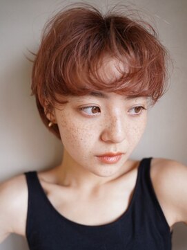 リノショアーズ 元町店(RINOSHORES) ハイトーンブリーチピンクブラウンハンサムマッシュショート