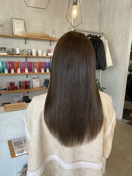 シェル 津山の手店(shel) 20代30代40代髪質改善艶感オリーブグレージュストレート