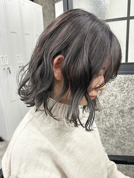 チル(chill) 切りっぱなしボブ*ダークグレージュ