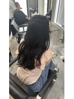 ラック(LUCK)&nbsp;レイヤーぱっつん前髪ステップボーンカットシルキー船橋/韓国