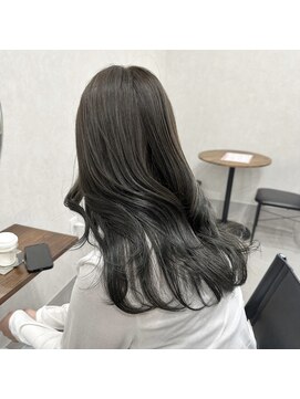 スターク(stark) オリーブグレージュ/レイヤー/透明感カラー/姫路