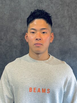 ベース(BASE) Cafe&Barber BASE×スパイキーフェード