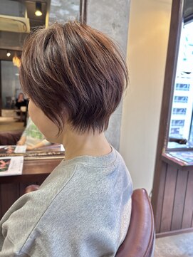 キー(kｅｙ) 40代ショートヘア簡単スタイリングショート