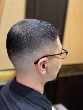 ヒロギンザバーバーショップ 大宮店(HIRO GINZA BARBER SHOP) ボウズクロップミドルフェード/大宮/メンズカット/ボウズ