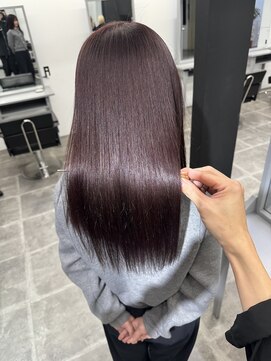 ペレ 栄 アネックス(PELE栄ANNEX) 韓国 くびれロング レイヤー ワンホンヘア 小顔前髪