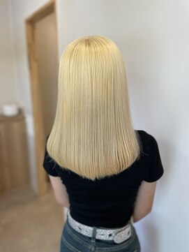 リプル(RIPPLE) 透け感最上級！1回来店で叶える抜きっぱなしハイトーンカラー