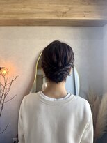 エレ('ele)&nbsp;ボブアレンジ 王道アップ