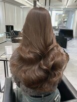 エル バイ アンキシム(elu by AHNKISM)&nbsp;ブリーチなし透明感オリーブベージュ髪質改善