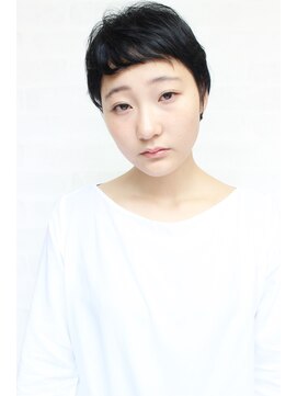 ココ 鷹匠(COCO) モード×マニッシュ　ストレート/白髪染め/ヘッドスパ/リタッチ